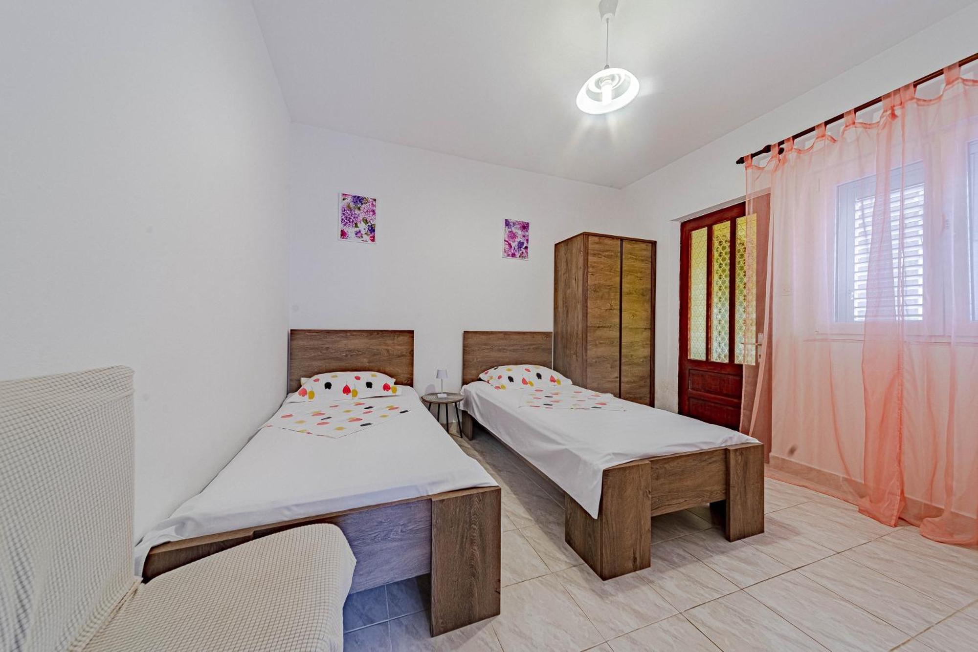 Seaside House For Families With Children Cove Rasohatica, Korcula - 4386 鲁巴达 外观 照片